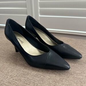 Easy Street Chiffon Black Pumps